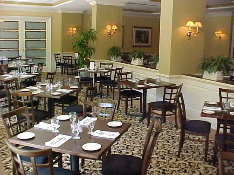 ホテル ダブル ツリー バイ ヒルトン トーランス サウス ベイ レストラン 写真